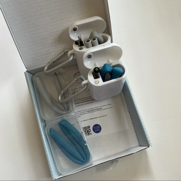 Happy Turtle Portable Silicone Straw Set - Picture 2 of 4